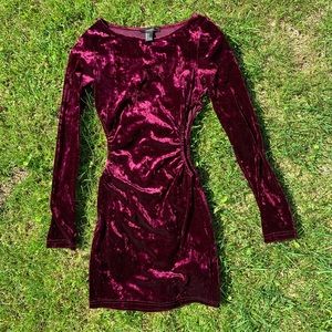 red velvet dress! 💋